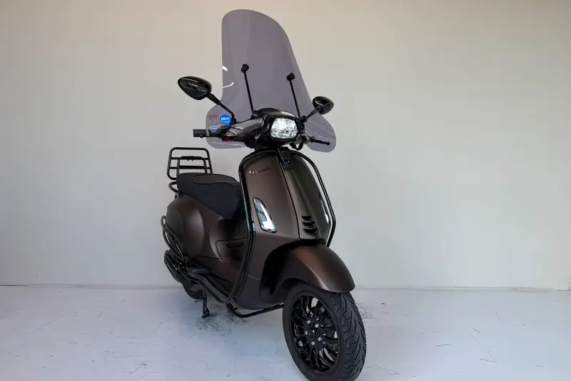 Vespa Sprint (2023)