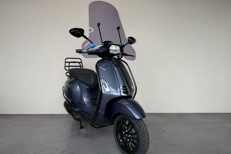 Vespa Sprint (2021)