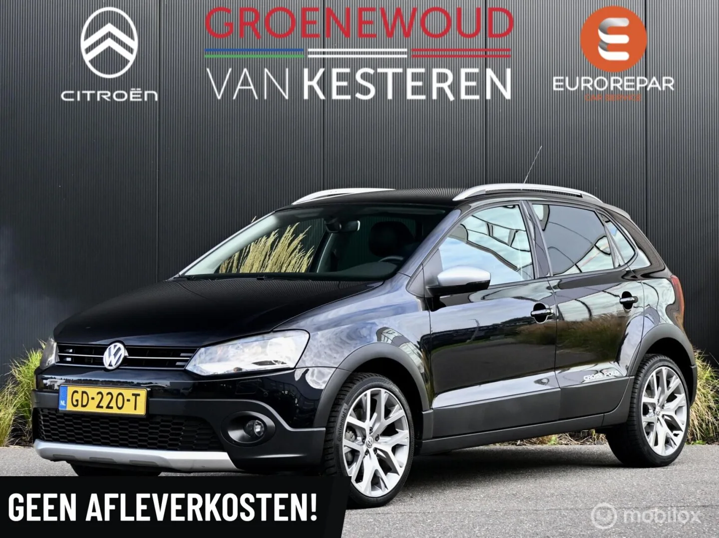 Volkswagen Polo (2015) — foto 1