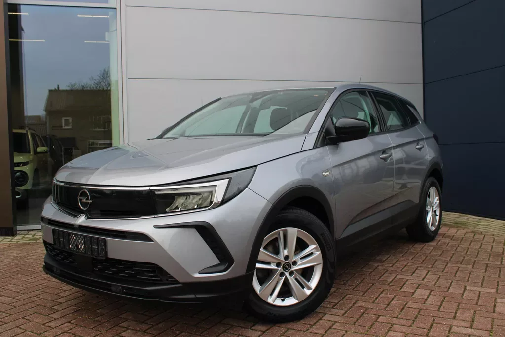 Opel Grandland (2022) — foto 1