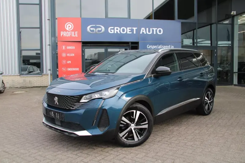 Peugeot 5008 (2021)