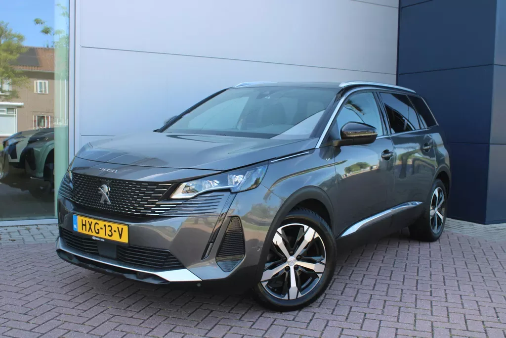 Peugeot 5008 (2021) — foto 1