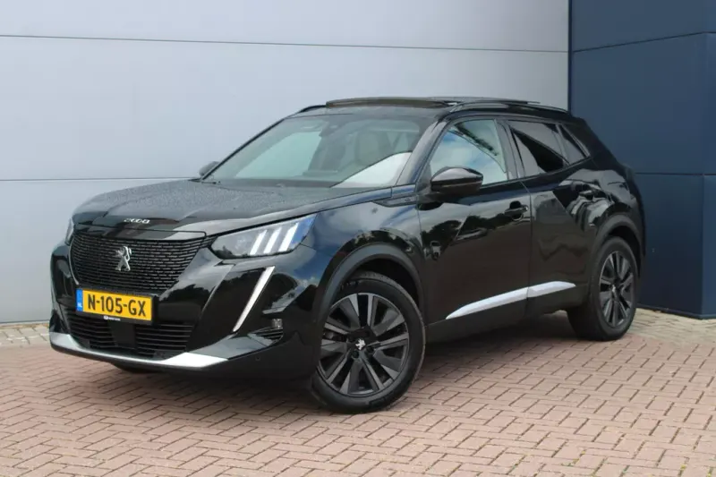 Peugeot e-2008 (2021)