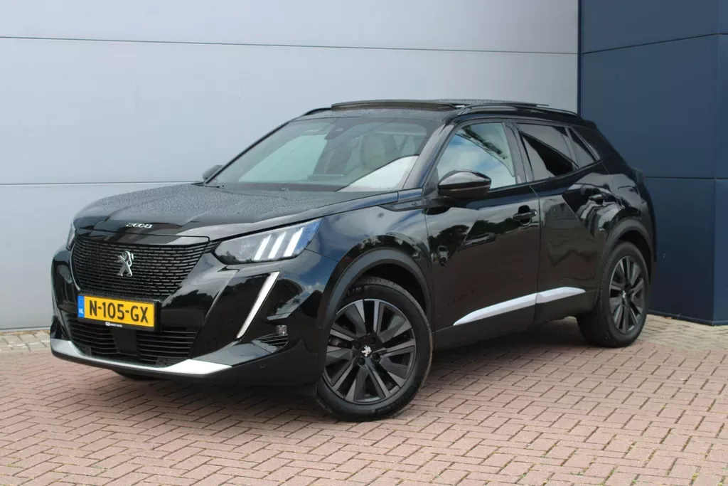 Peugeot e-2008 (2021) — foto 1
