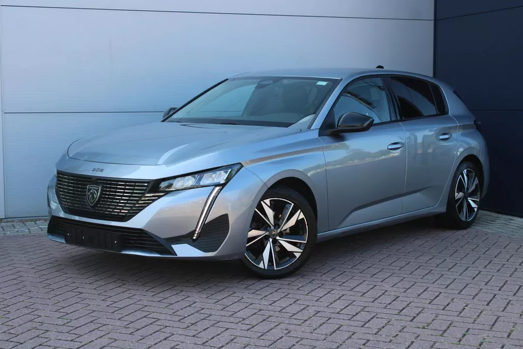 Peugeot 308 (2023) — foto 1