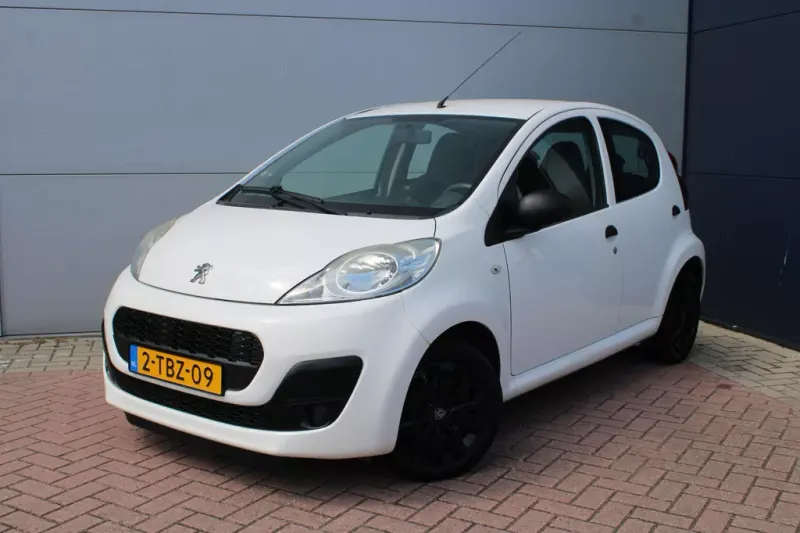 Peugeot 107 (2013)