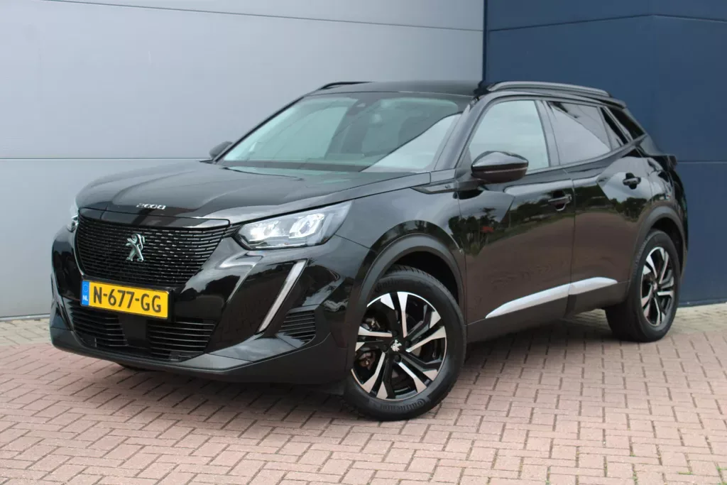 Peugeot e-2008 (2021) — foto 1