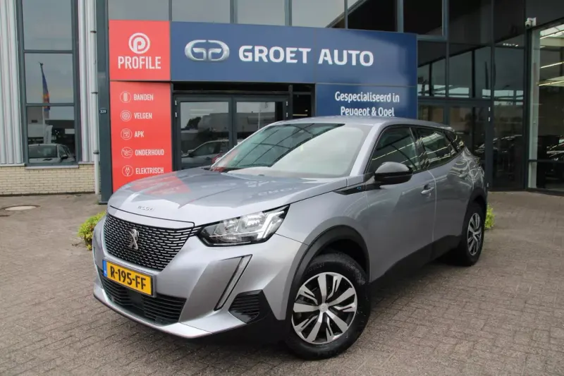 Peugeot e-2008 (2022)