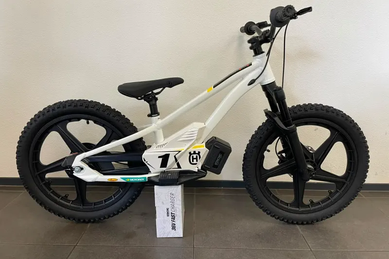 Husqvarna EE1.20 Elektrische Loopfiets (2026)