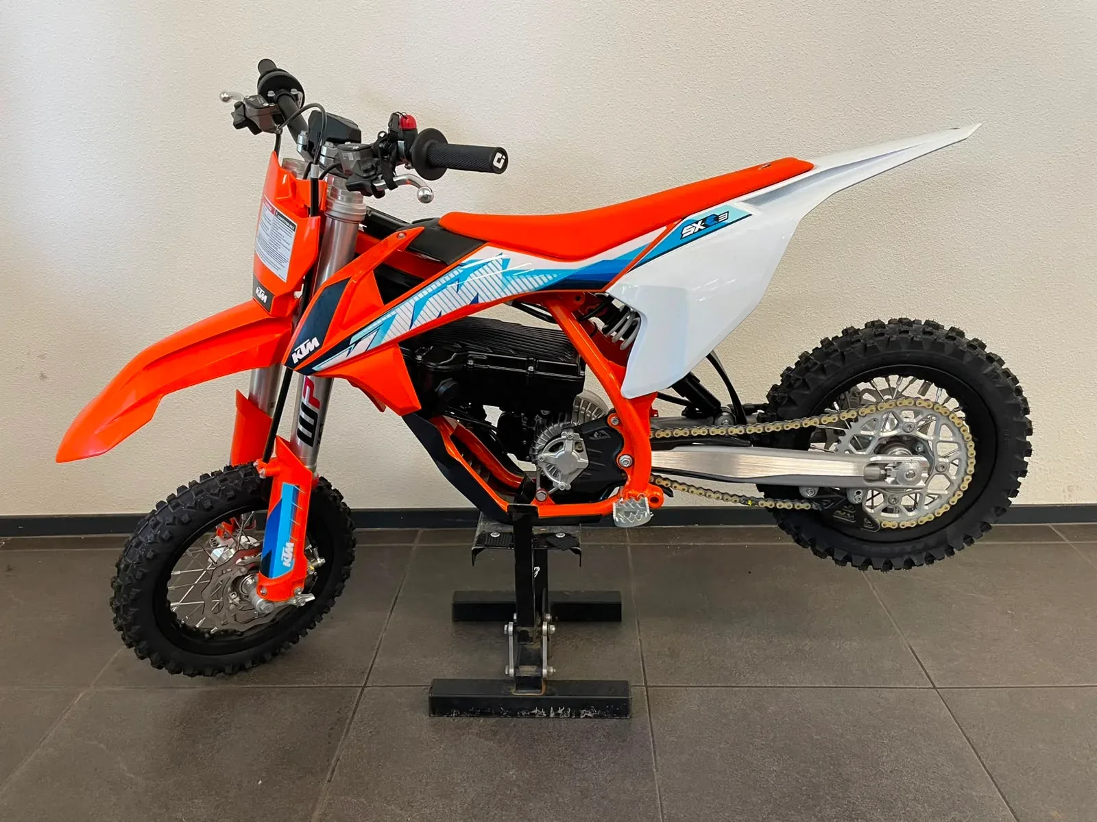 KTM SX-E 3 (2024) — foto 1