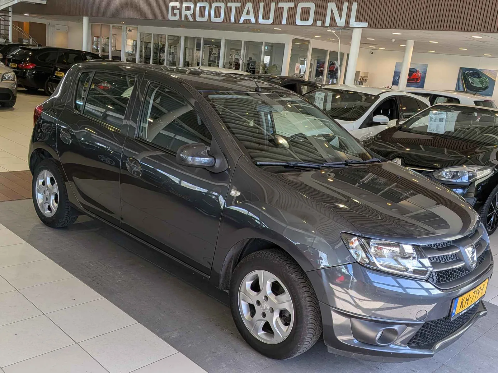 Dacia Sandero (2016) — foto 1