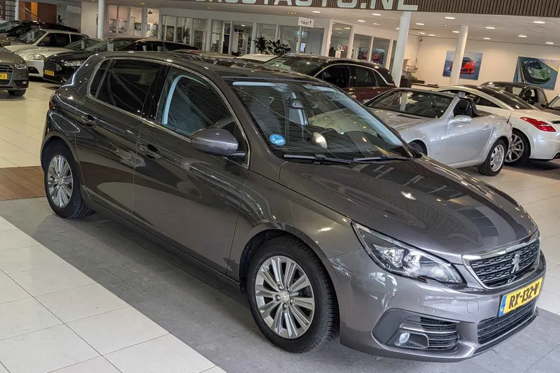 Peugeot 308 (2018)
