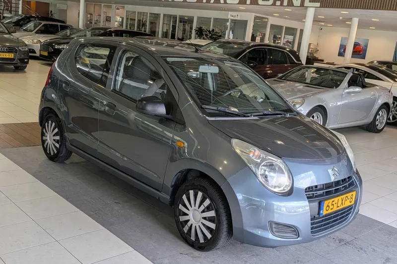 Suzuki Alto (2010)