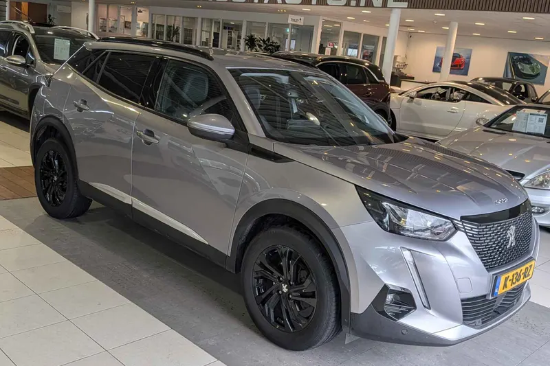 Peugeot 2008 (2020)