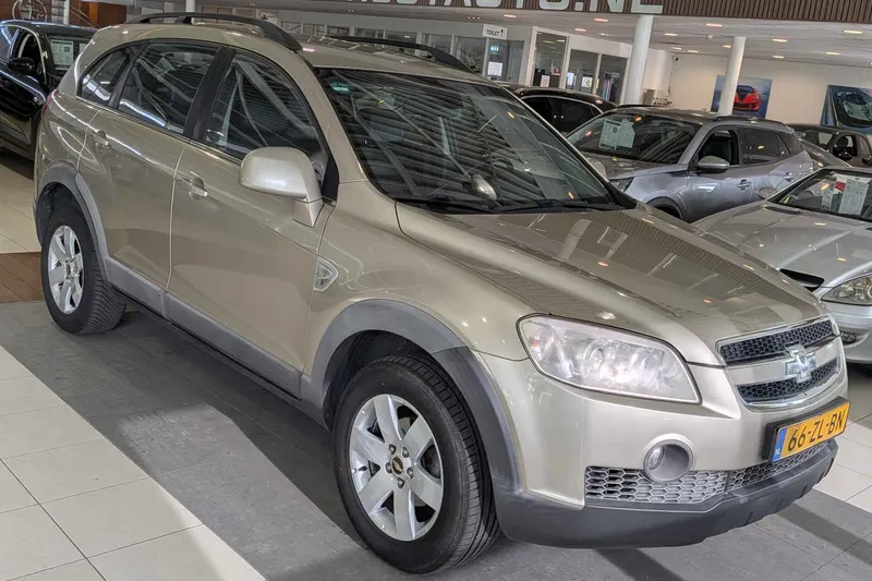 Chevrolet Captiva (2008)