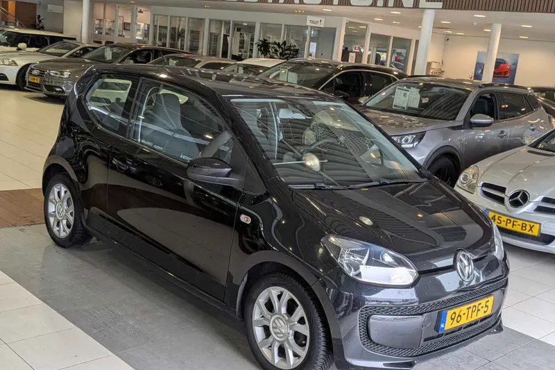Volkswagen Up! (2012)