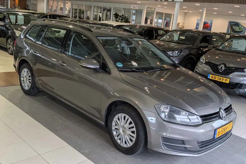Volkswagen Golf (2013)
