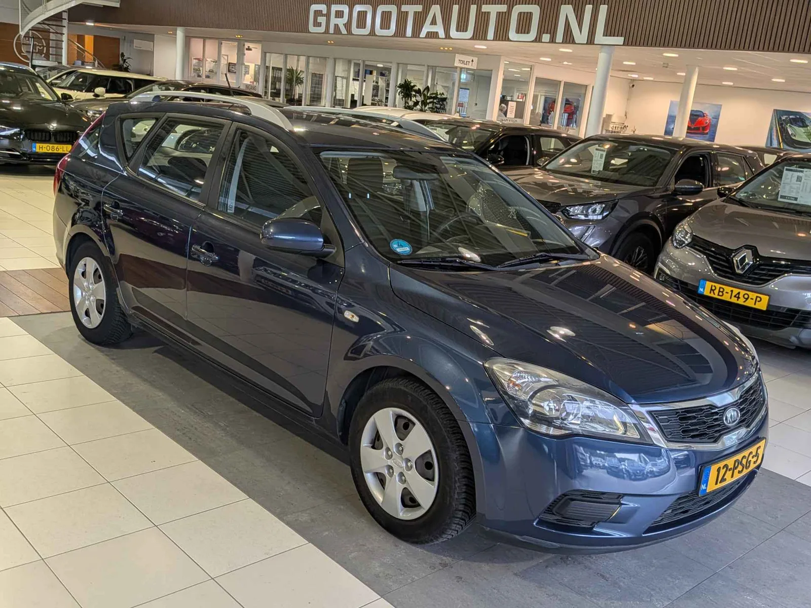Kia Ceed (2011) — foto 1