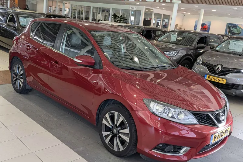 Nissan Pulsar (2015)