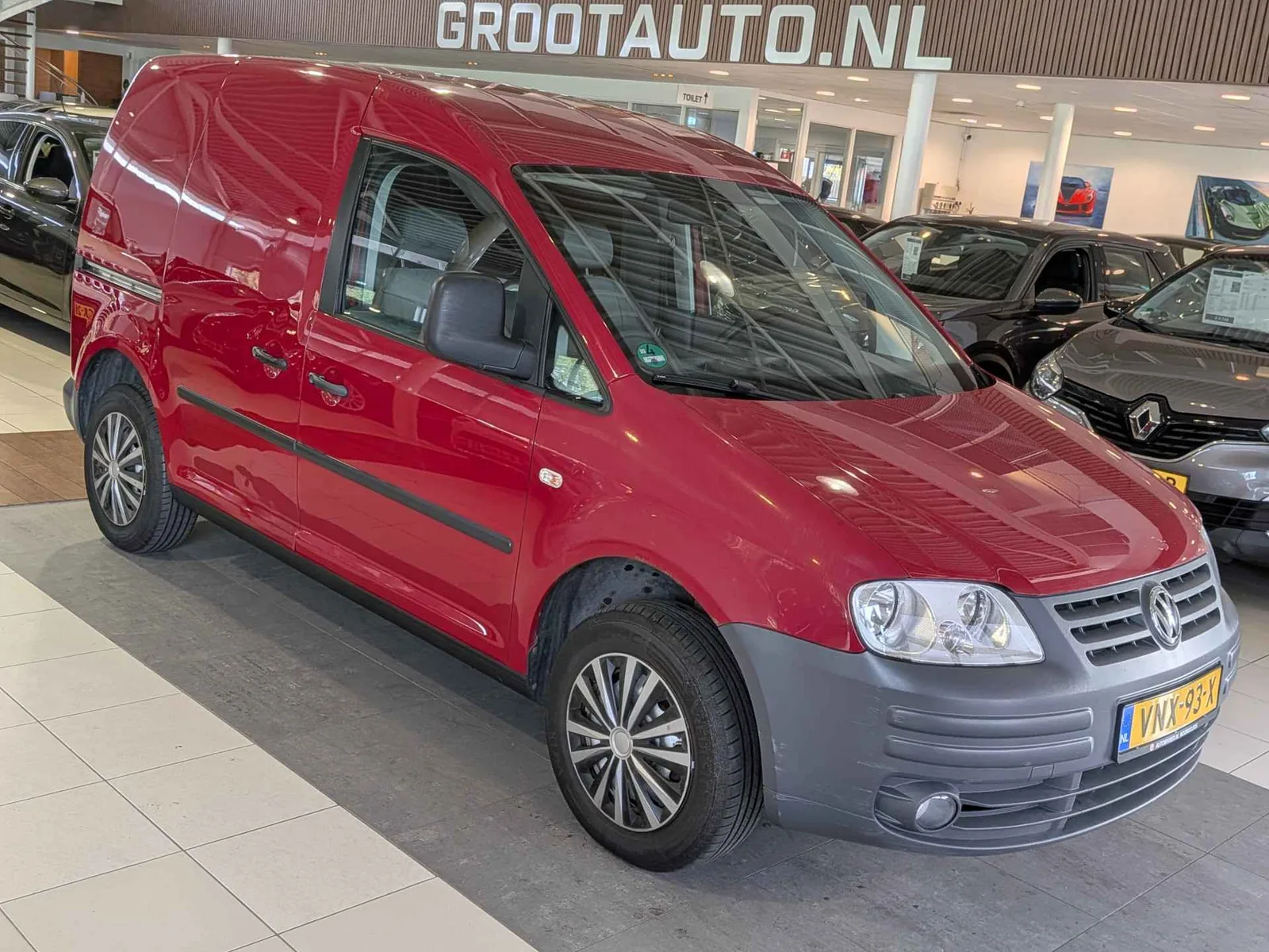 Volkswagen Caddy (2008) — foto 1