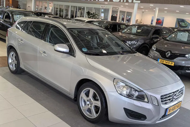 Volvo V60 (2012)