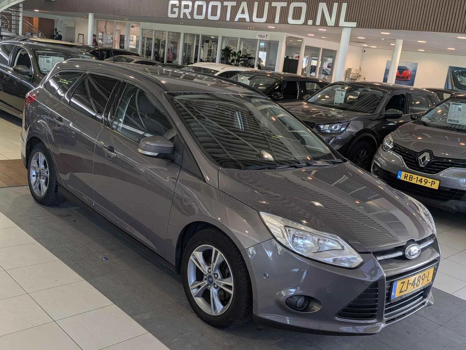 Ford Focus (2013) — foto 1
