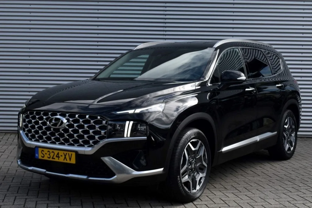 Hyundai Santa Fe (2023) — foto 1
