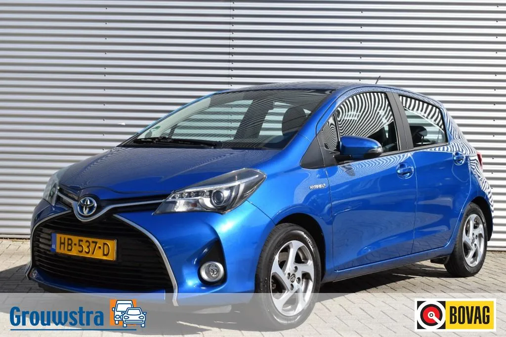 Toyota Yaris (2015) — foto 1