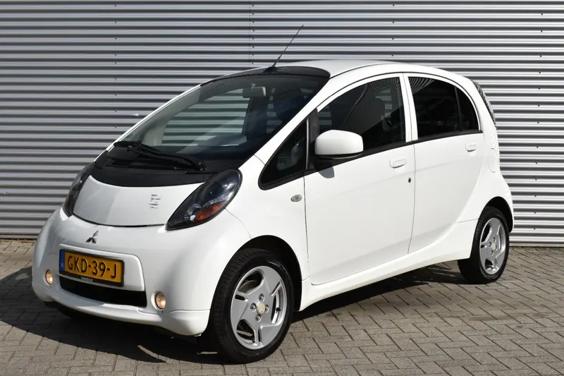 Mitsubishi i-MiEV (2011)