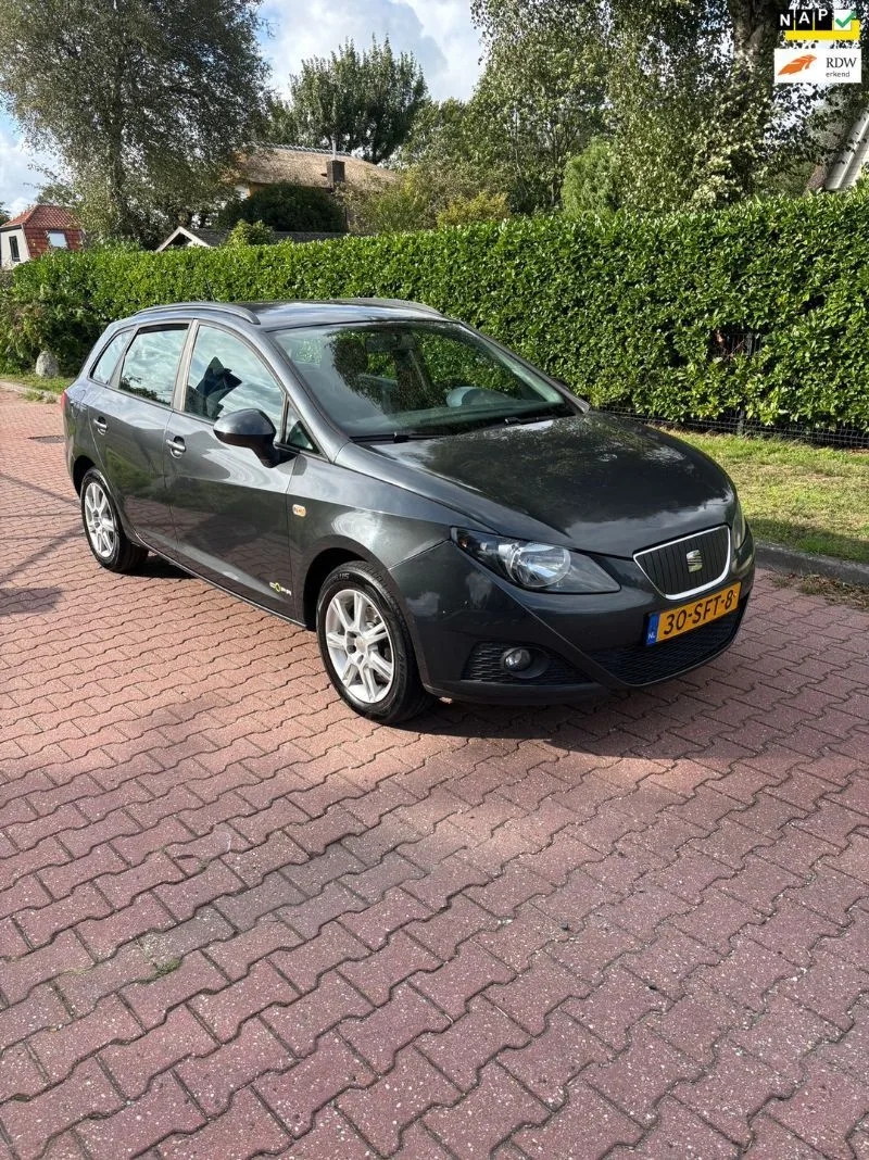 SEAT Ibiza (2011) — foto 1