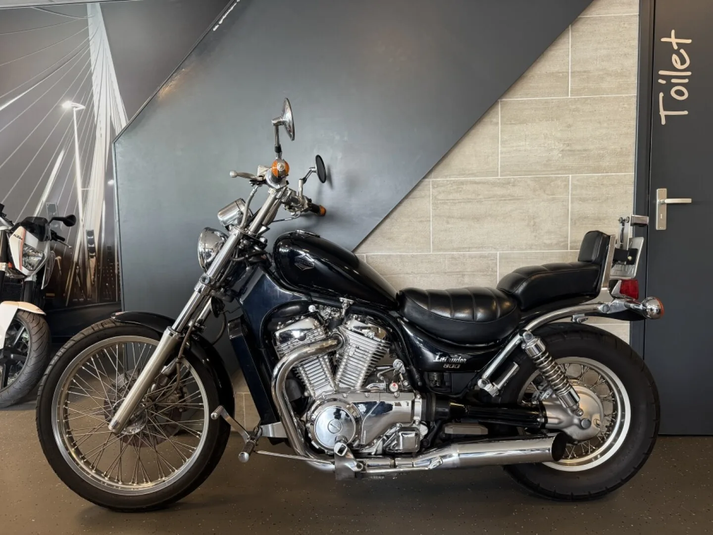 Suzuki Intruder (1994) — foto 1
