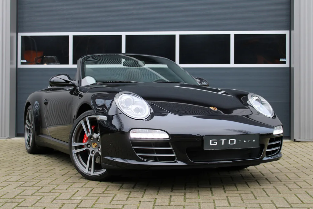 Porsche 911 (2010) — foto 1