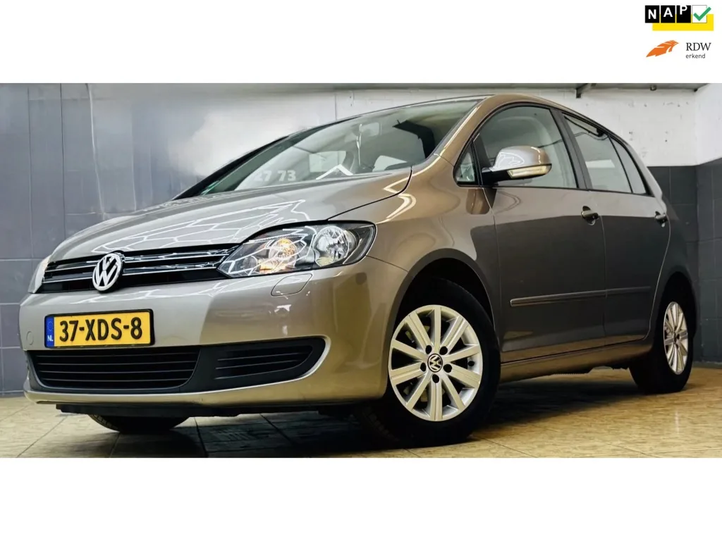 Volkswagen Golf Plus (2012) — foto 1