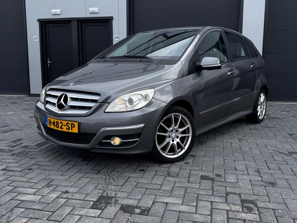 Mercedes-Benz B-Klasse (2010) — foto 1