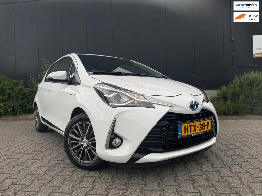 Toyota Yaris (2018) — foto 1