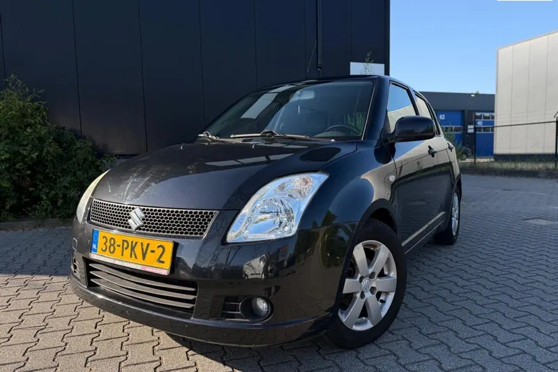 Suzuki Swift (2009)