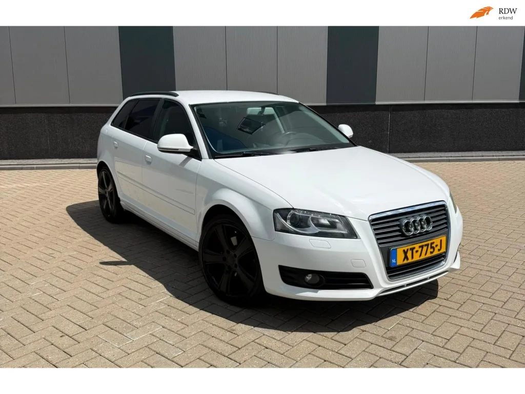 Audi A3 (2010) — foto 1