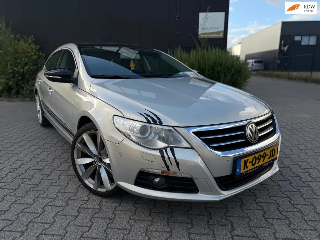 Volkswagen Passat (2008) — foto 1