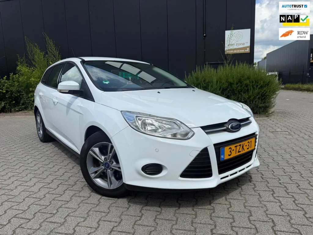 Ford Focus (2014) — foto 1