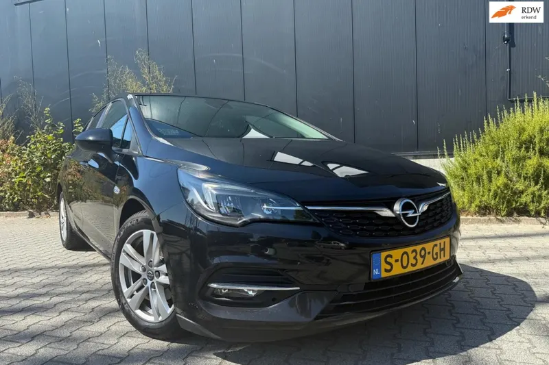 Opel Astra (2021)