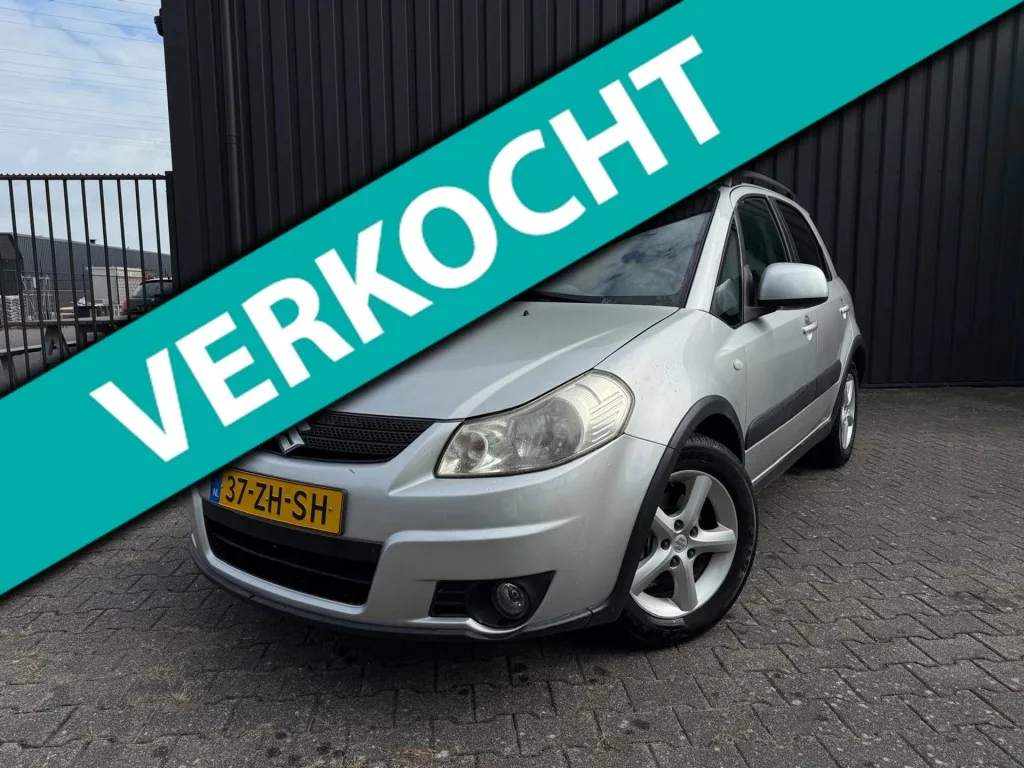 Suzuki SX4 (2008) — foto 1