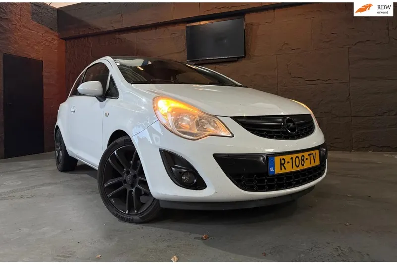 Opel Corsa (2011)