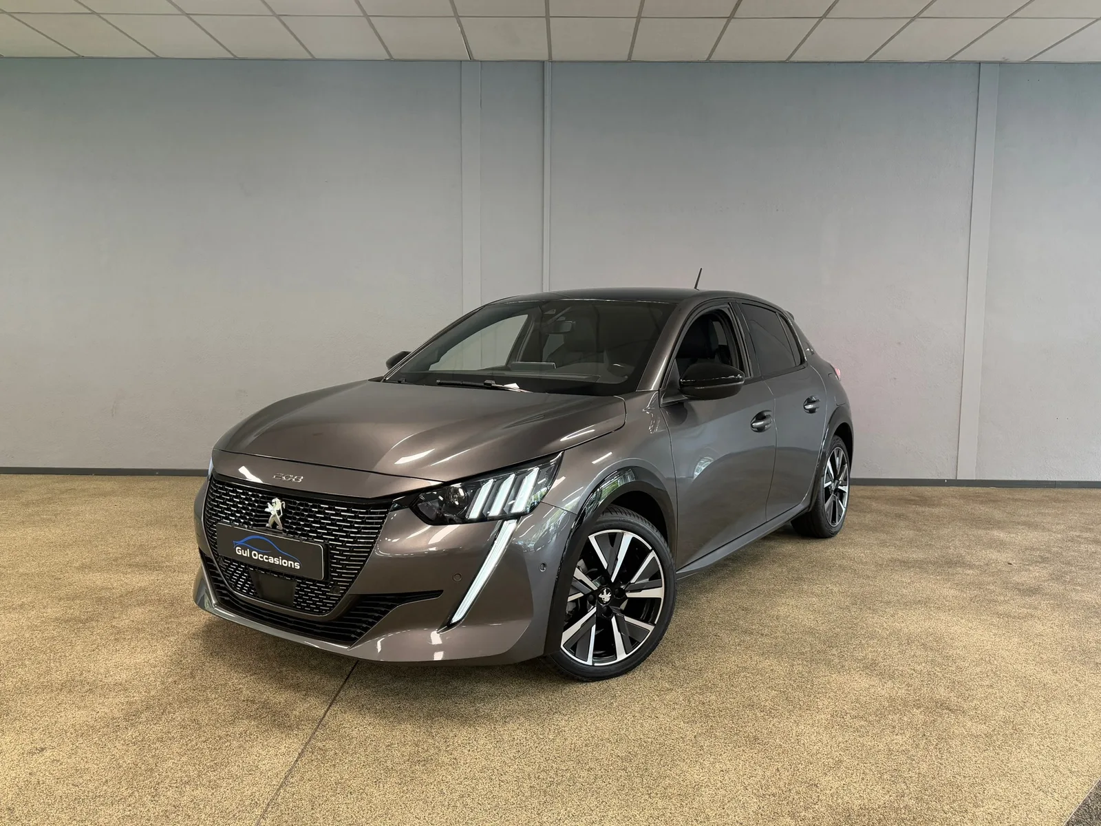 Peugeot 208 (2021) — foto 1