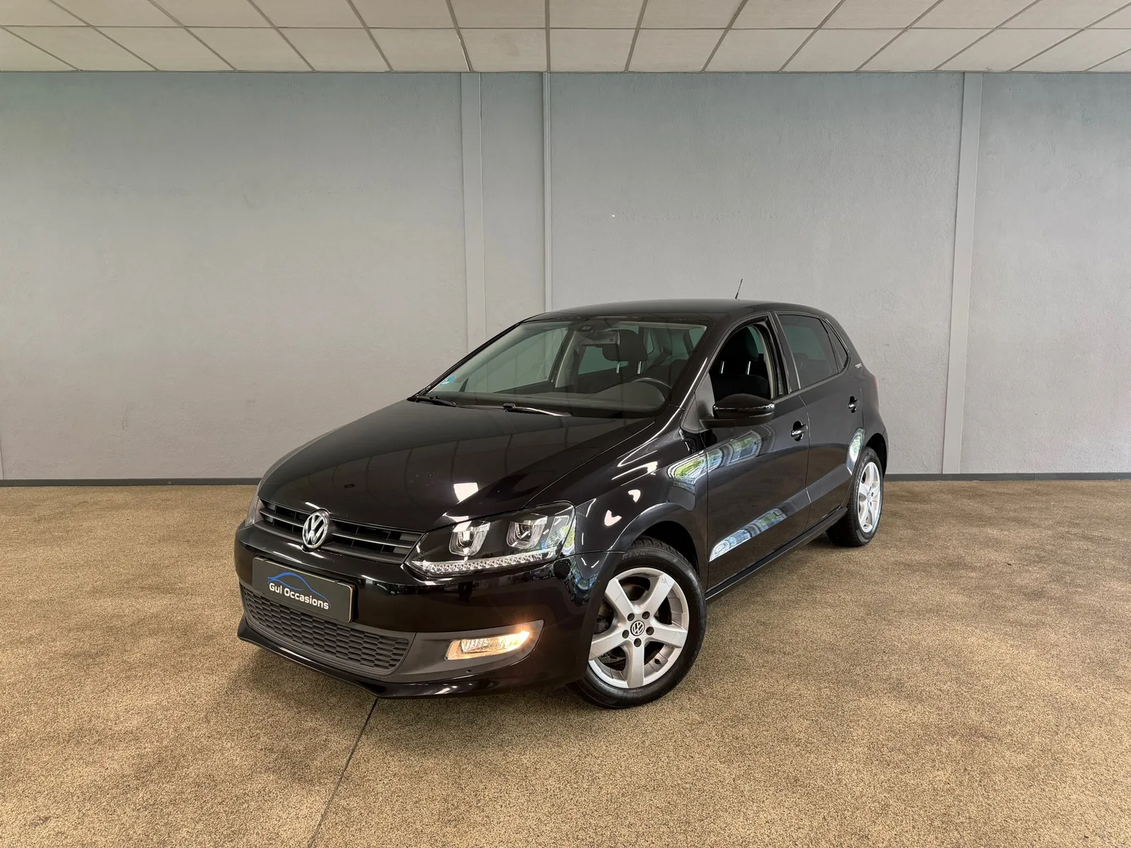 Volkswagen Polo (2011) — foto 1