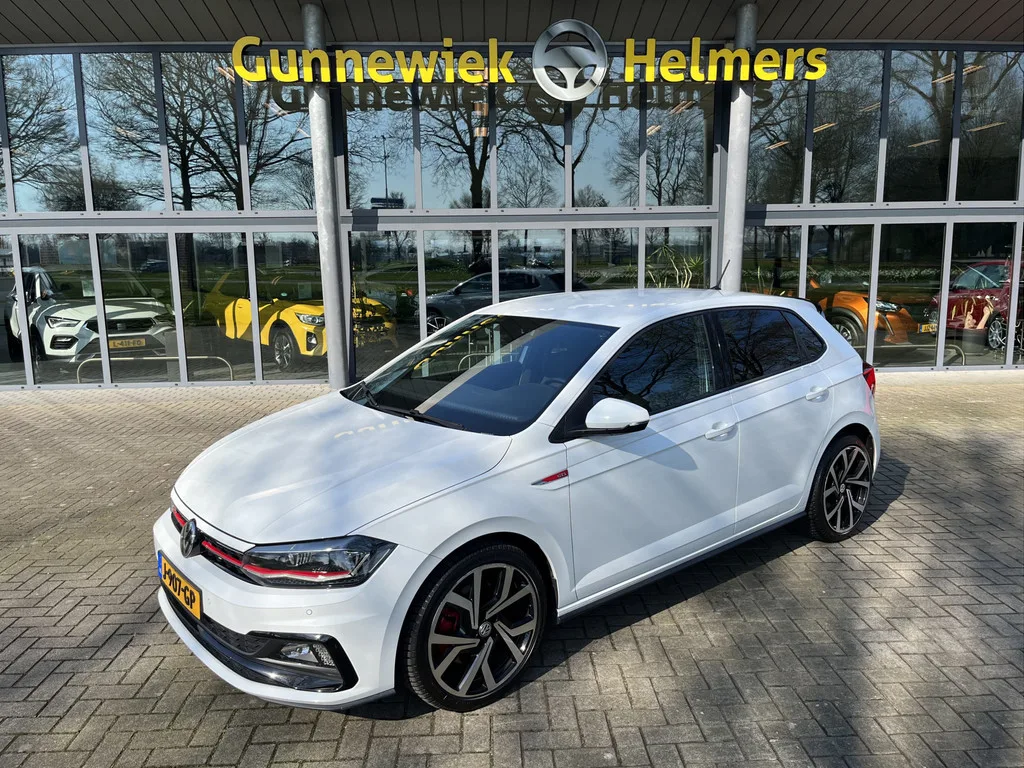 Volkswagen Polo (2020) — foto 1