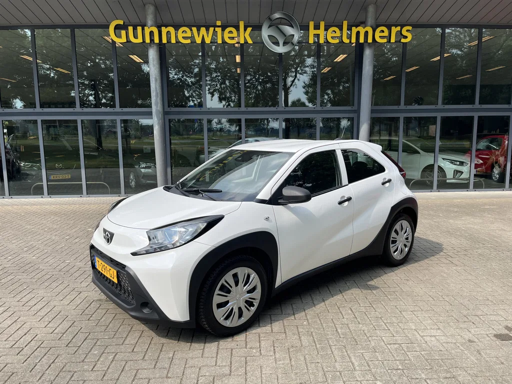 Toyota Aygo X (2023) — foto 1