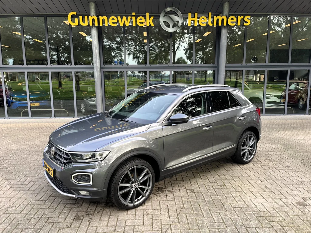 Volkswagen T-Roc (2020) — foto 1