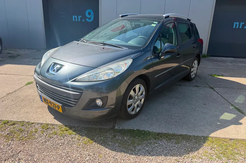 Peugeot 207 (2011)