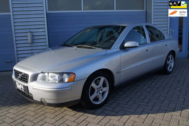 Volvo S60 (2005)