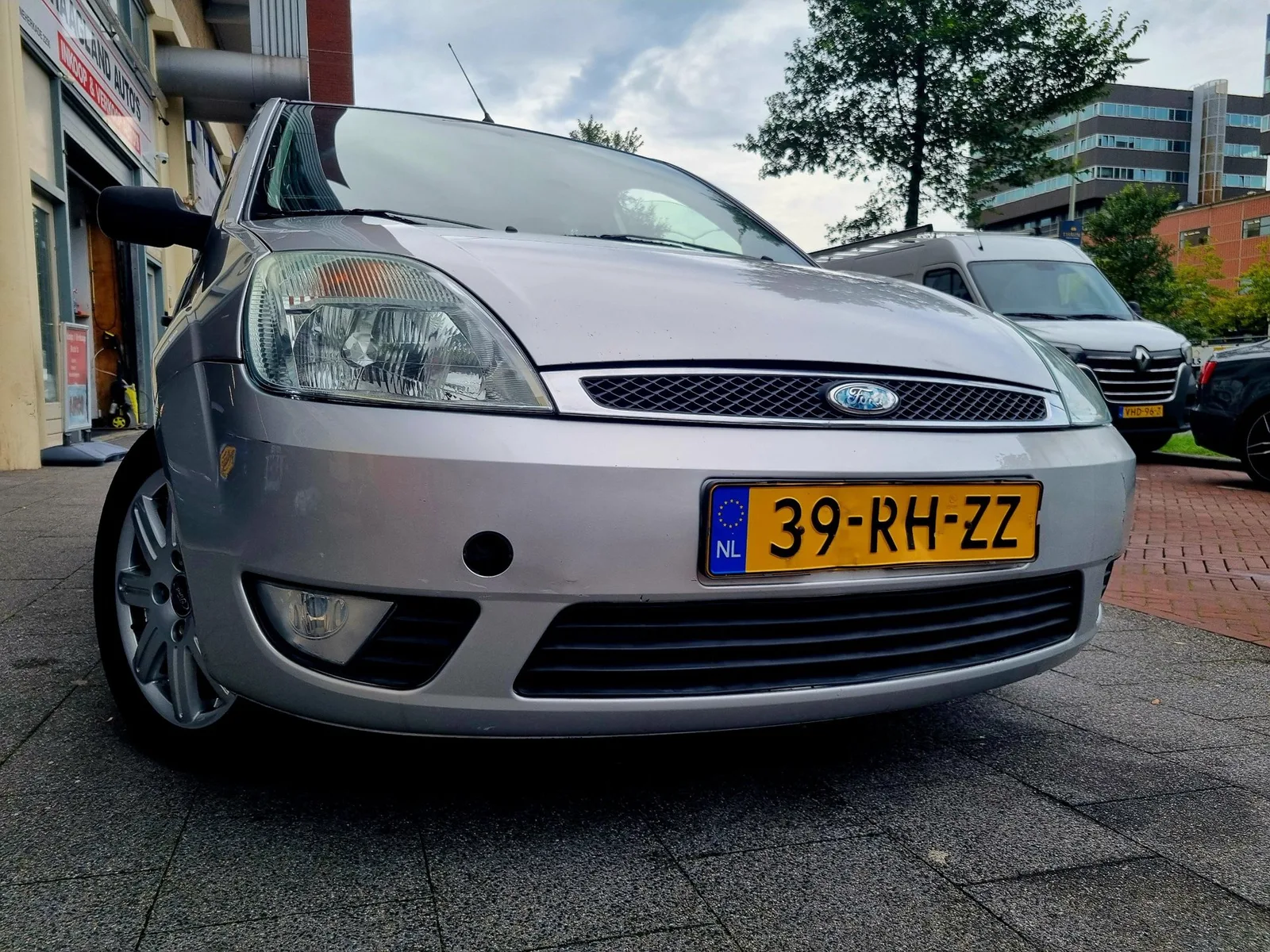 Ford Fiesta (2005) — foto 1
